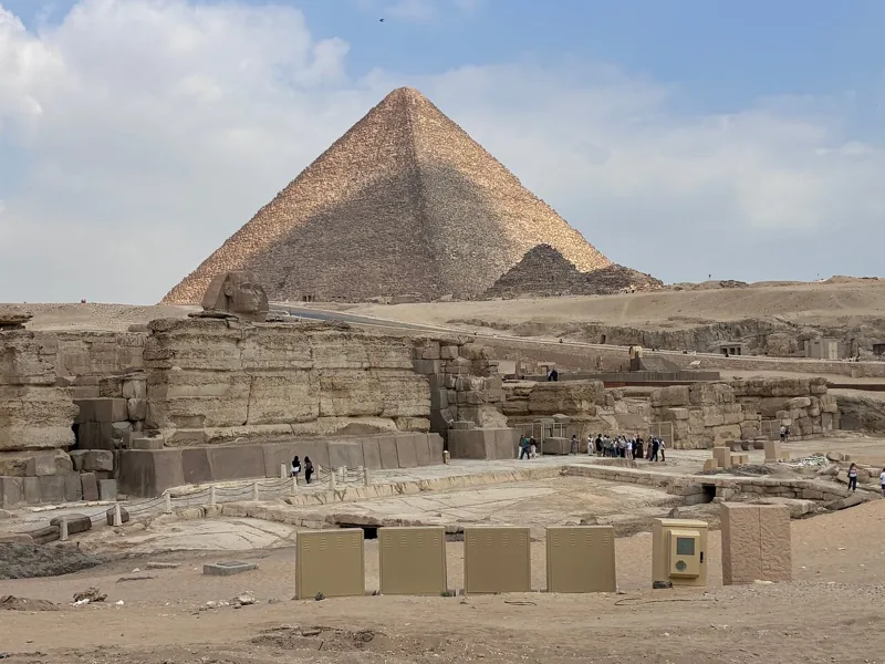 Private Giza Tour with Inside-Pyramid Options